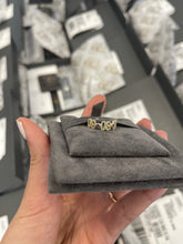 Load image into Gallery viewer, Diamond Date Ring