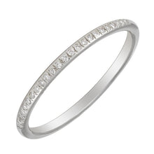Load image into Gallery viewer, 14k Half Pave Classic Diamond Ring
