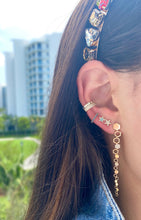 Load image into Gallery viewer, Baguette Diamond Ear Cuff
