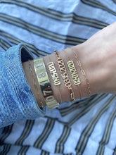 Load image into Gallery viewer, Custom Date on PaperClip Bracelet
